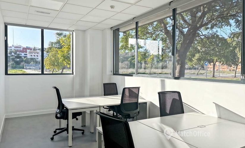 Reserve sala de reuniones en Sevilla , Calle Almutamid 6 - 4 | MatchOffice