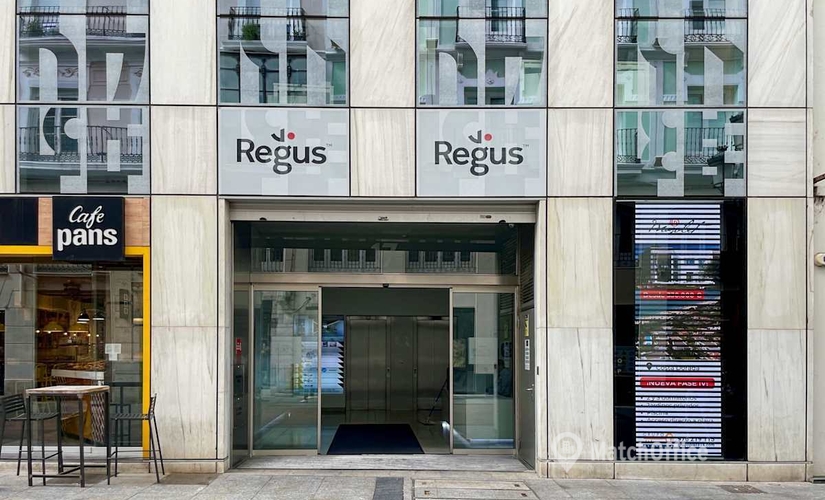 Reserve sala de juntas en Zaragoza , Calle de Alfonso I - 1 | MatchOffice.es