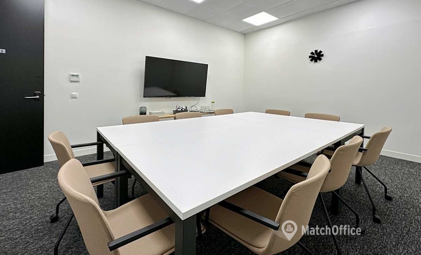 Alquile sala de juntas en Madrid Hortaleza , Calle de Isabel Colbrand 6 -8 - 3 | MatchOffice.es