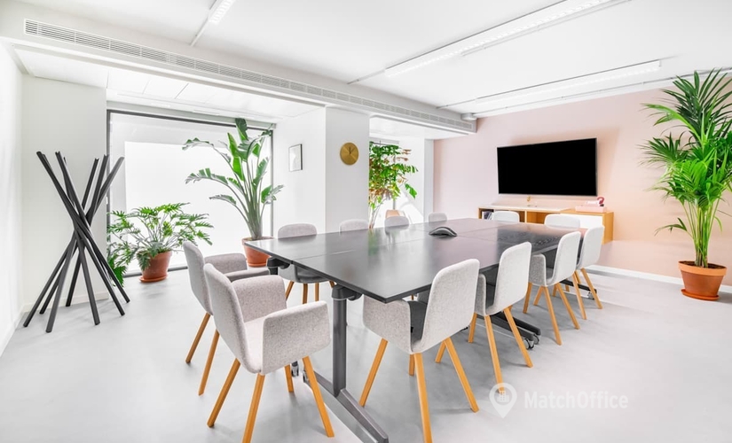 Reserve sala de conferencias en Madrid Chamberi , Calle de José Abascal - 3 | MatchOffice