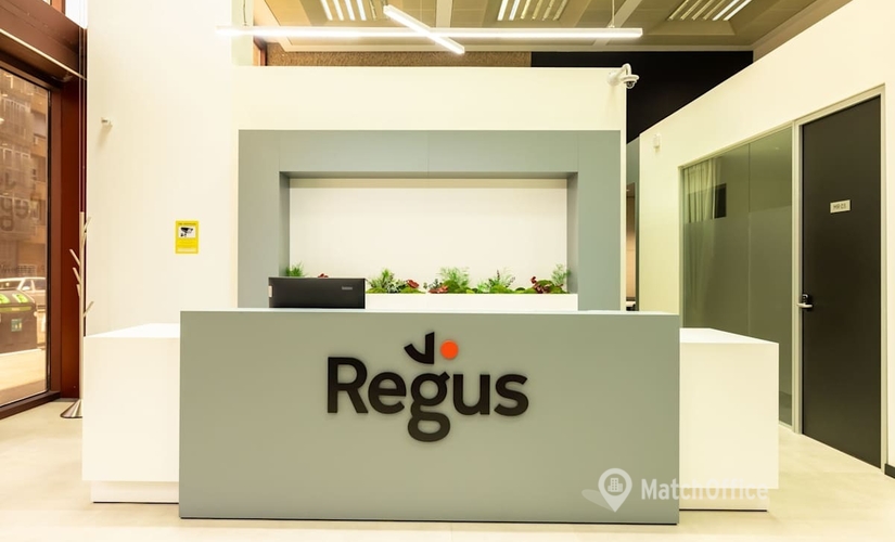 Conference space in Madrid Ciudad Lineal, Calle de Juan Ignacio Luca de Tena (28027) - 2 | MatchOffice.com