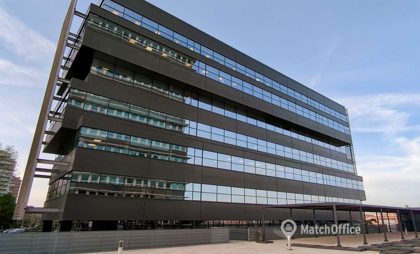 Conference space in Madrid Ciudad Lineal, Calle de Martínez Villergas 49 (28027) - 1 | MatchOffice.com