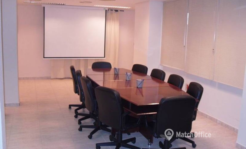Centros de oficinas en alquiler en Jerez de la Frontera 25 m², C/ Santa Maria 17 - 1 | MatchOffice.es