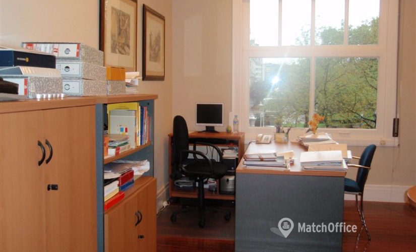30 m² Business park place up for rent in Bilbao, C/ Máximo Aguirre 12 (48011) - 1 | MatchOffice.com