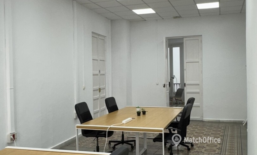 Office Calle Arráez 11 04002 Almeria