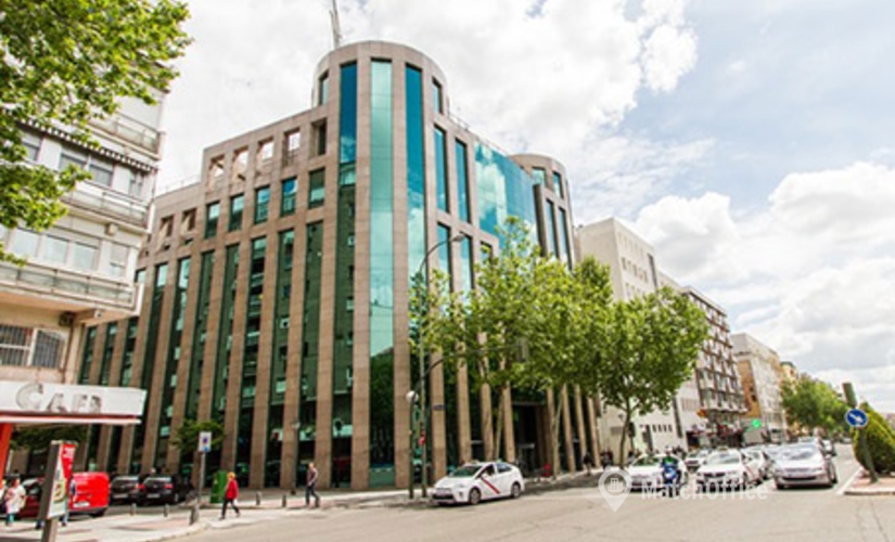 Micentro de negocio en alquiler en Madrid Centro 70 m², Francisco Silvela 42 - 0 | MatchOffice.es