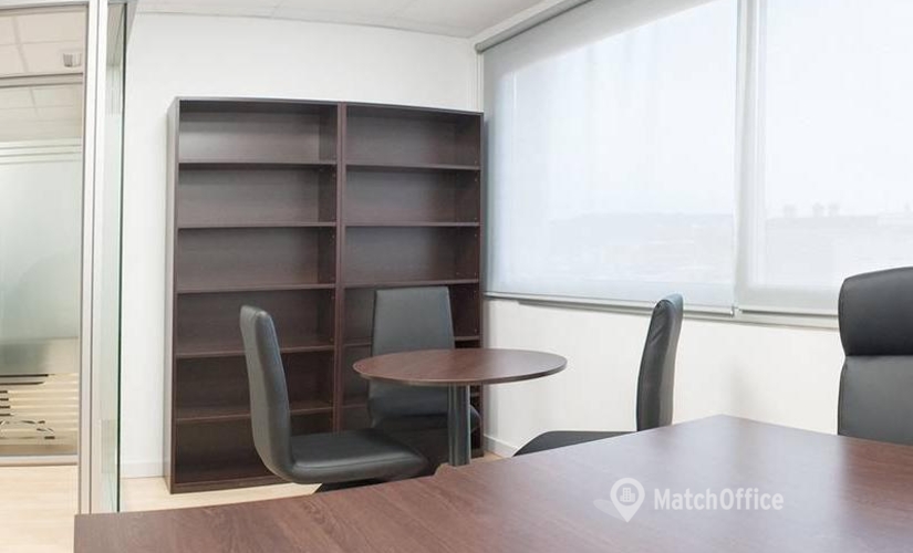 Parque empresarial disponible para alquilar en Barcelona 20 m², Plaça de la Universitat 3 - 3 | MatchOffice