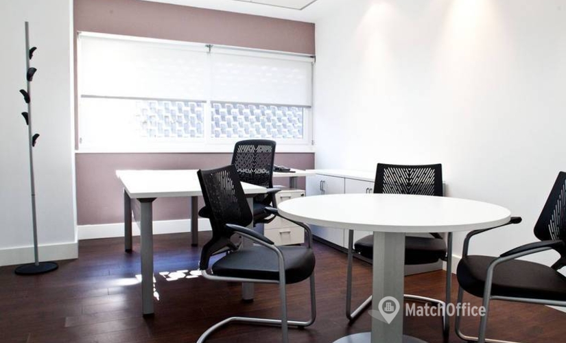 30 m² Business park place up for rent in Madrid Tetuán, Av. Brasil 29 (28020) - 4 | MatchOffice.com