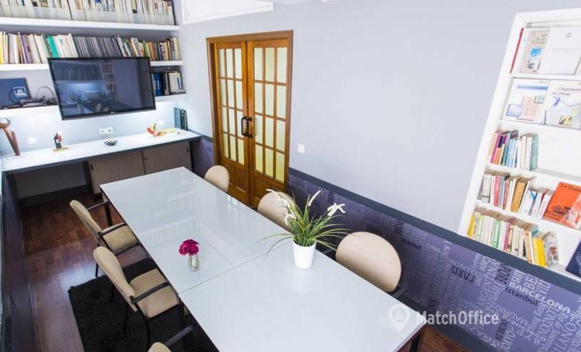 Centros de oficinas en alquiler en Madrid Centro 180 m², C/Infanta Mercedes n 20 planta baja-exterior  - 3 | MatchOffice