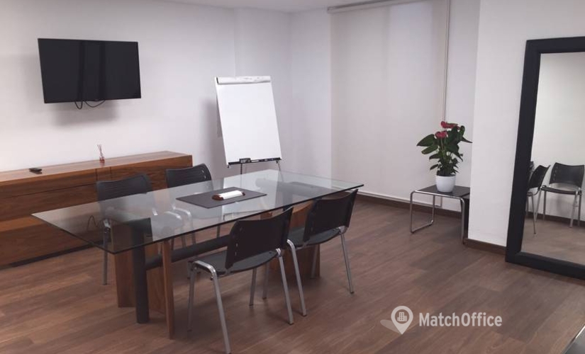 Centros de negocio disponible para alquilar en València 55 m², Gran Via del Marqués del Túria - 4 | MatchOffice.es