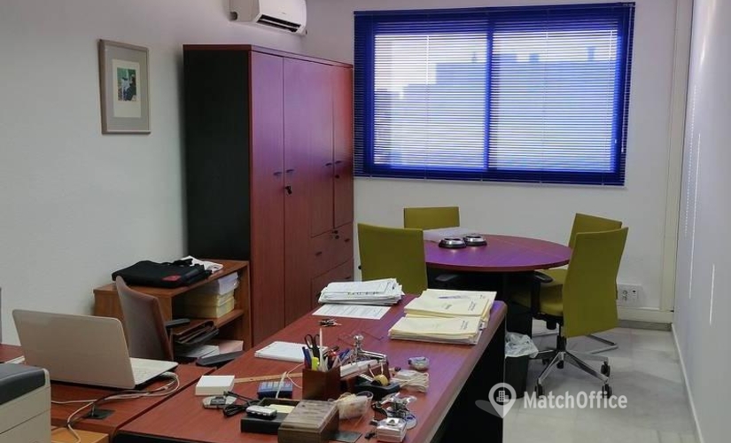 Micentro de negocio disponible para alquilar en Almería 60 m², CAMINO DE LA GOLETA 2 - 4 | MatchOffice