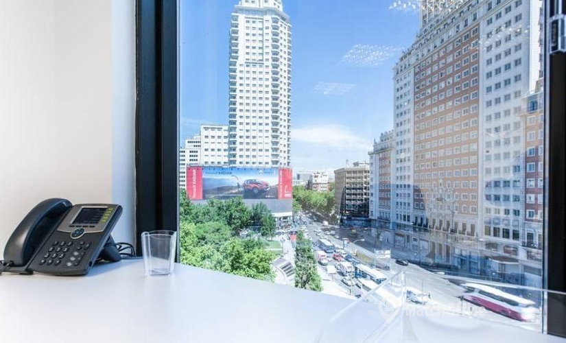 70 m² Business space place for rent in Madrid Centro, Calle Leganitos 47 (28013) - 0 | MatchOffice