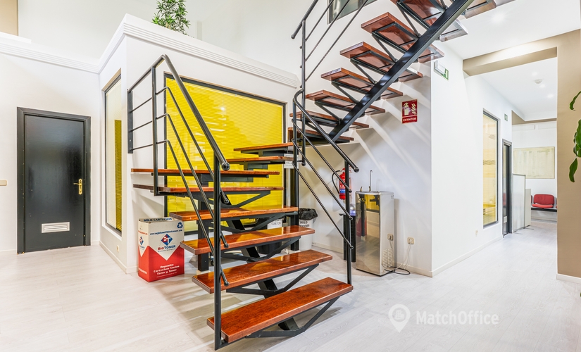 Parque empresarial disponible para alquilar en Madrid Centro 45 m², Calle de Josefa Valcárcel 8 - 1 | MatchOffice.es