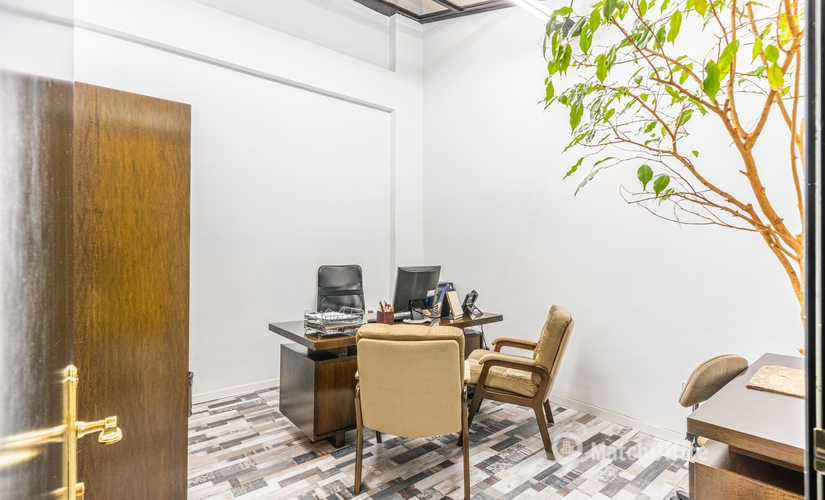 Centros de negocio en alquiler en Madrid Centro 45 m², Calle de Josefa Valcárcel 8 - 4 | MatchOffice.es