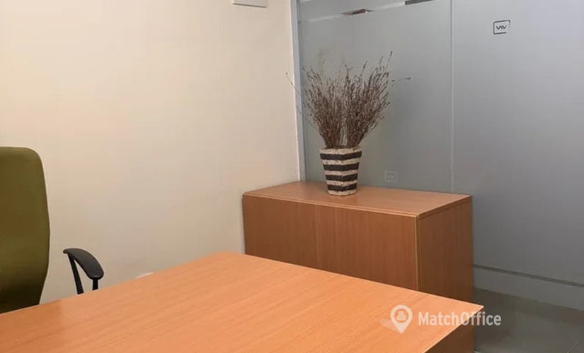  Meeting room in Castello, Carrer del Degà Martí 48 (12004) - 2 | MatchOffice.com
