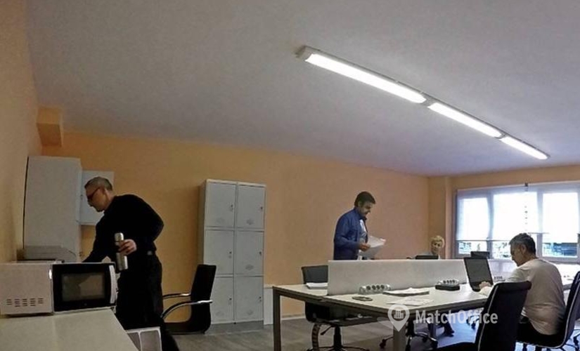 36 m² Business center place up for rent in Bilbao, Avenida del ferrocarril 10 (48012) - 1 | MatchOffice.com