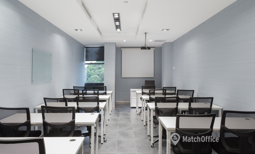 Conference hall in Seville, C/ José Delgado Brackembury nº 11 (41011) - 1 | MatchOffice