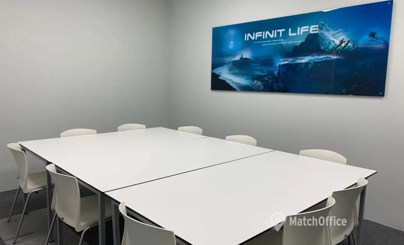 Explore oficinas compartidas en San Sebastián de los Reyes 180 m², Avenida del Cerro del Águila 3 - 3 | MatchOffice
