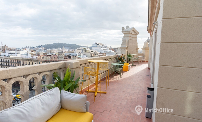 400 m² Shared workspace  in Sants-Montjuïc, Carrer de Tarragona 161 (08014) - 1 | MatchOffice.com