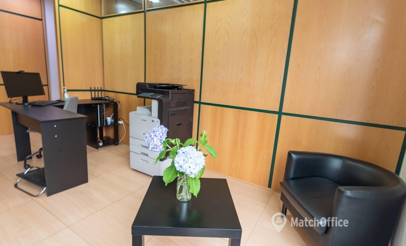 Business center en alquiler en A Coruña 50 m², Praza das Atochas 10 - 1 | MatchOffice.es