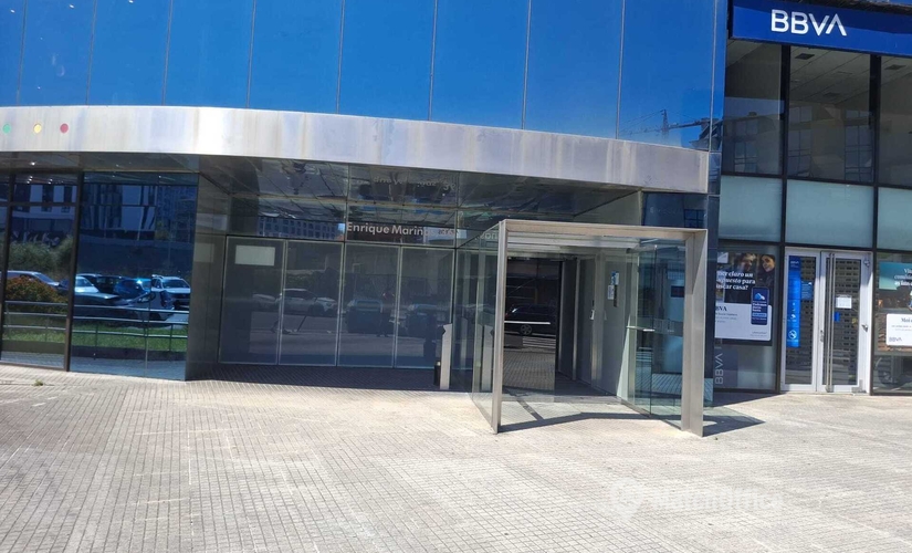Despacho en alquiler en A Coruña 115 m², Calle Enrique Mariñas Romero Periodista - 1 | MatchOffice