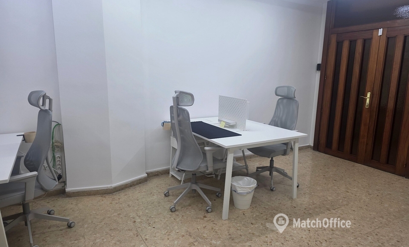Oficina comercial disponible para alquilar en Palma de Mallorca 30 m², Avinguda d'Alexandre Rosselló - 1 | MatchOffice