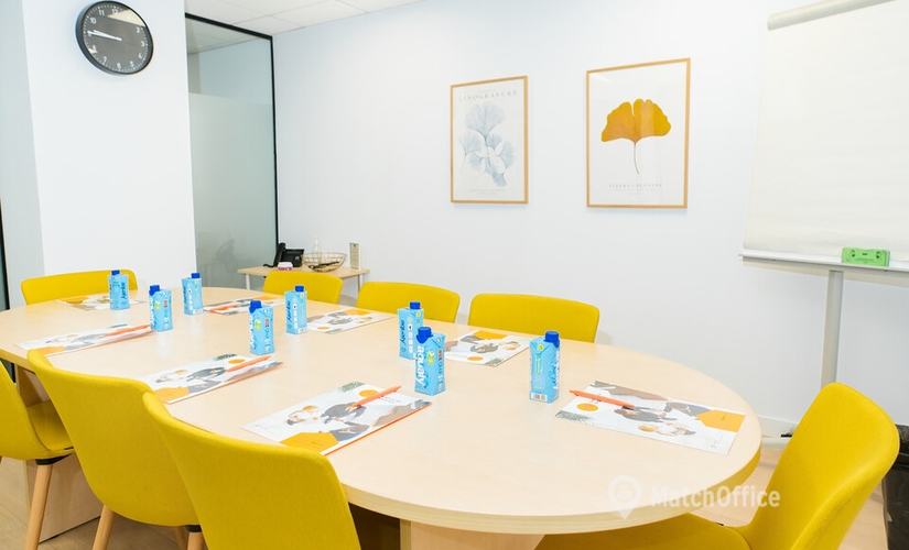 Reserve sala de reuniones en Madrid Salamanca %[location_area], Calle Juan Bravo 3A - 1 | MatchOffice.es