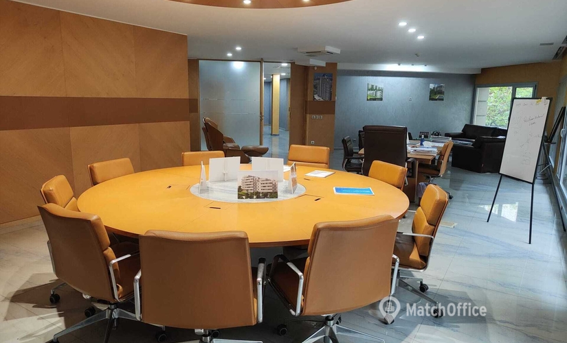 Office Carrer del Rosselló 171 08036 Eixample