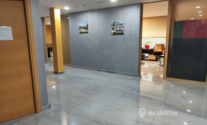 Office Carrer del Rosselló 171 08036 Eixample