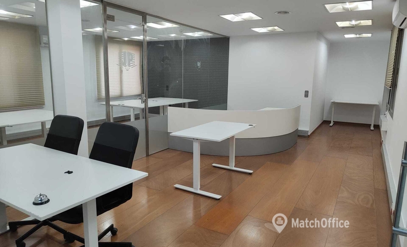 Office Carrer del Rosselló 171 08036 Eixample