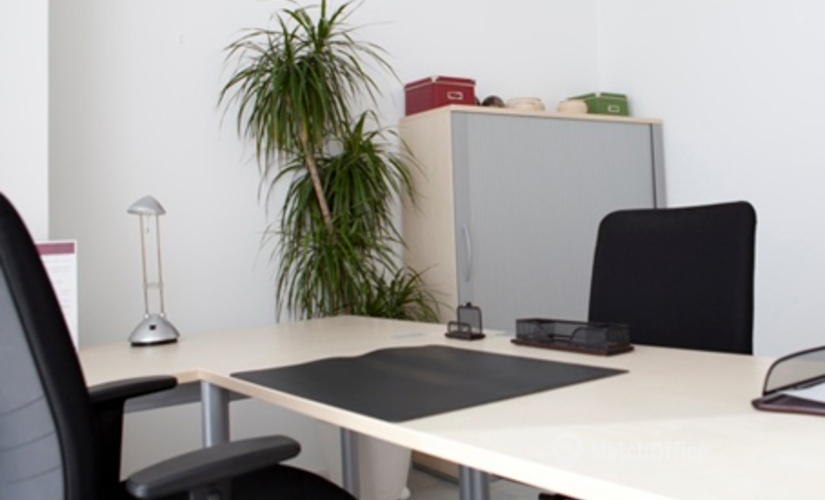 Centro de negocios Avenida Cortes Valencianas 58 46015 València