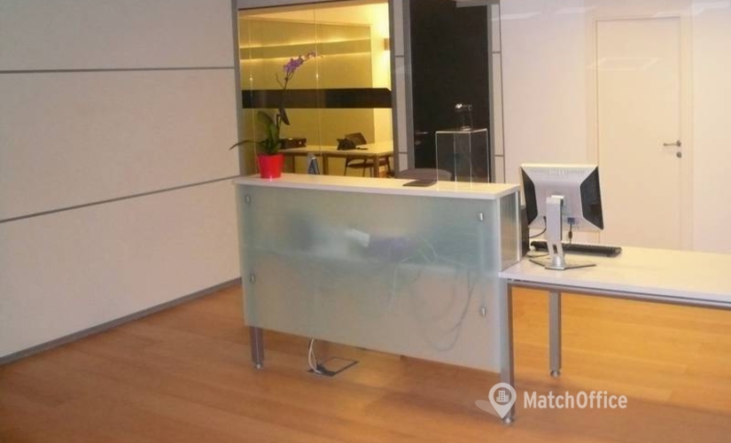 Centro de negocios Calle Colón de Larreategui 26 48009 Vizcaya