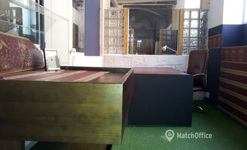 Business center Calle Sánchez Barcaíztegui 23 28007 Madrid Centro