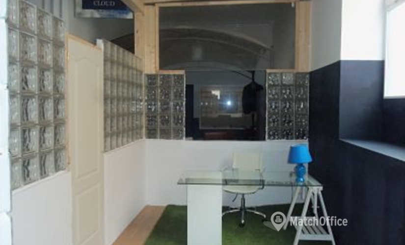 Business center Calle Sánchez Barcaíztegui 23 28007 Madrid Centro