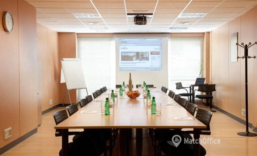 Centro de negocios Avenida Ricardo Soriano 72 29601 Málaga