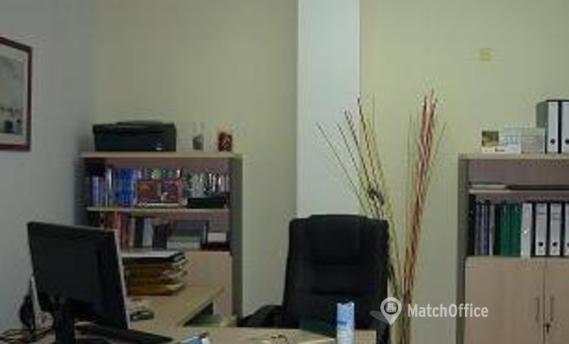 Centros de negocio en alquiler en Zaragoza 30 m², Calle Vicente Berdusán Bloque D-1  - 1 | MatchOffice.es