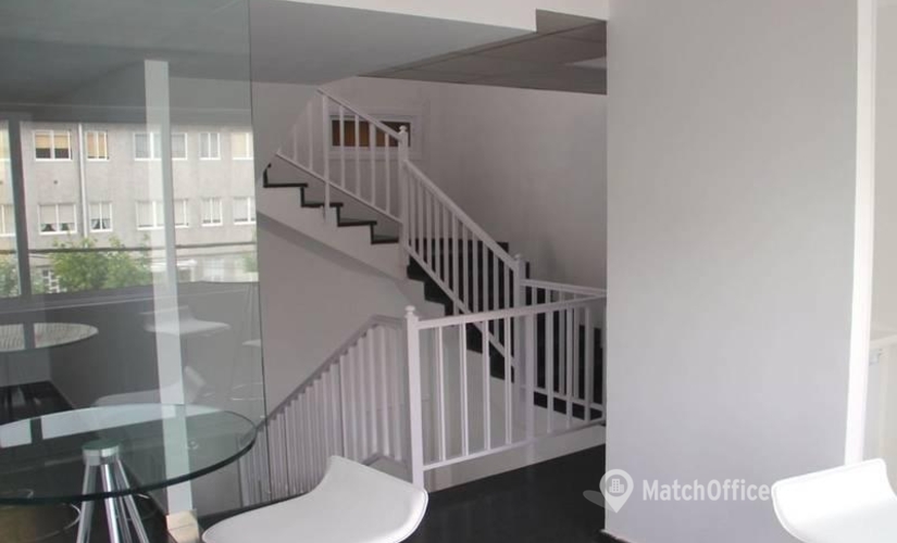 Centros de negocio disponible para alquilar en A Coruña 300 m², Rúa Juan de la Cierva 5 - 0 | MatchOffice