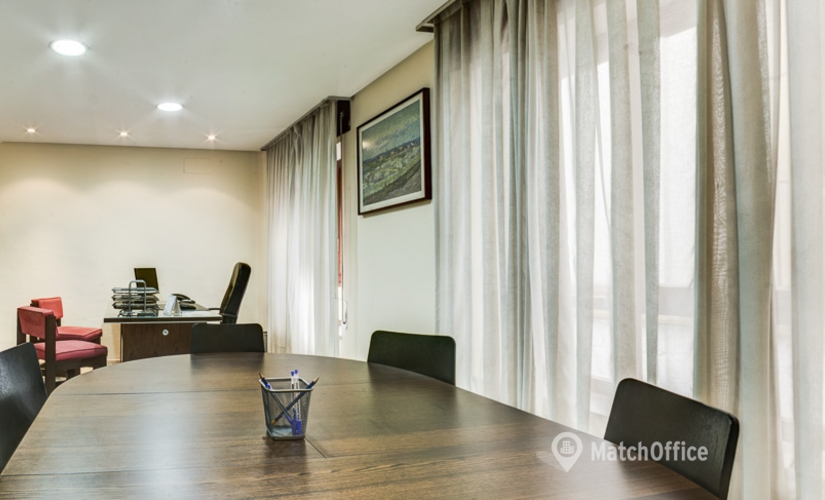Centros de negocio disponible para alquilar en Cádiz 25 m², Calle Santa María 17   - 3 | MatchOffice.es
