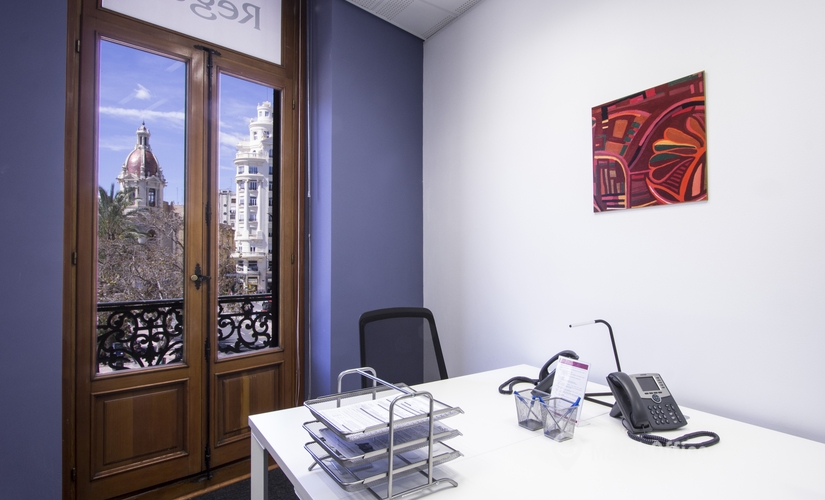 Business center Calle de Las Barcas 2 46002 Valencia