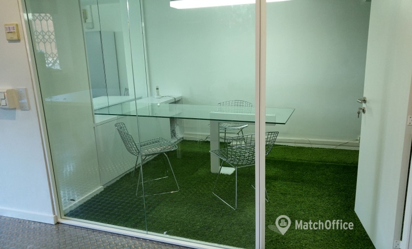 100 m² Serviced office building available to rent in Barcelona, Carrer Albigesos 25-27 (08024) - 3 | MatchOffice.com