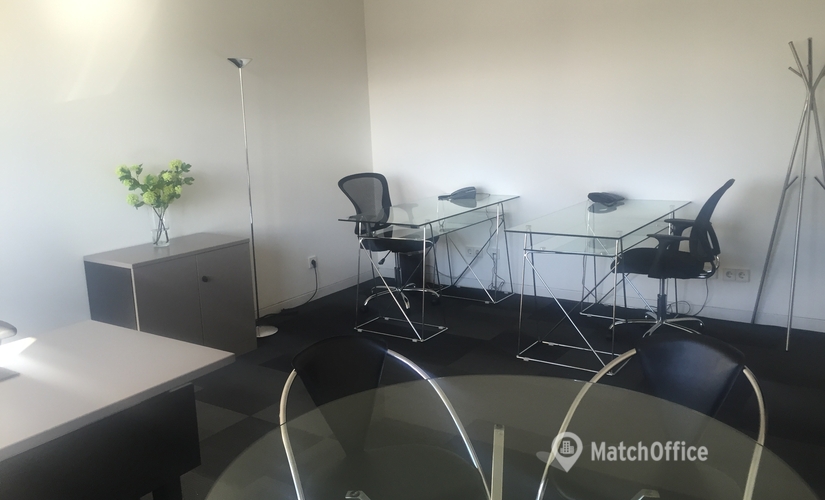20 m² Business space place available to rent in Madrid Centro, Plaza de Castilla 3 (28046) - 1 | MatchOffice