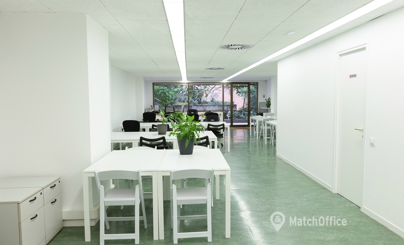 Parque empresarial disponible para alquilar en Gràcia 120 m², Travessera de Dalt - 2 | MatchOffice