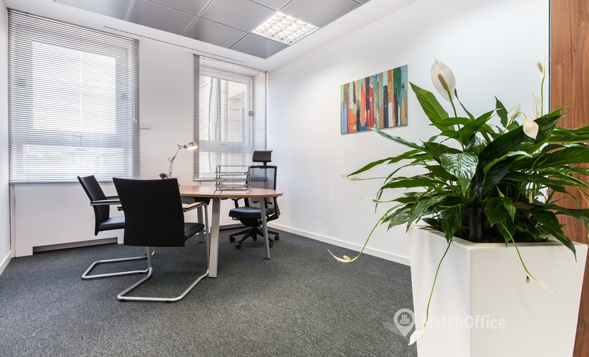 Alquile sala de juntas en Madrid Centro 120 m², Paseo de la Castellana 18 - 12 | MatchOffice.es