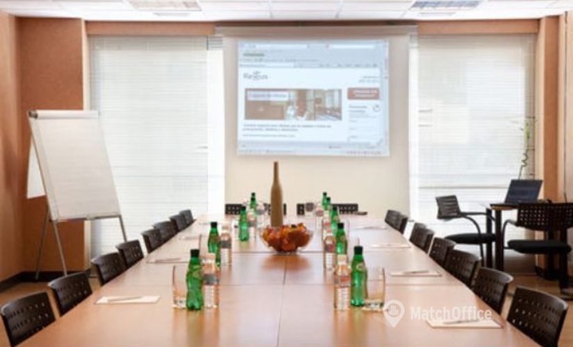 Sala de reuniones Avenida Ricardo Soriano 72 29601 Málaga