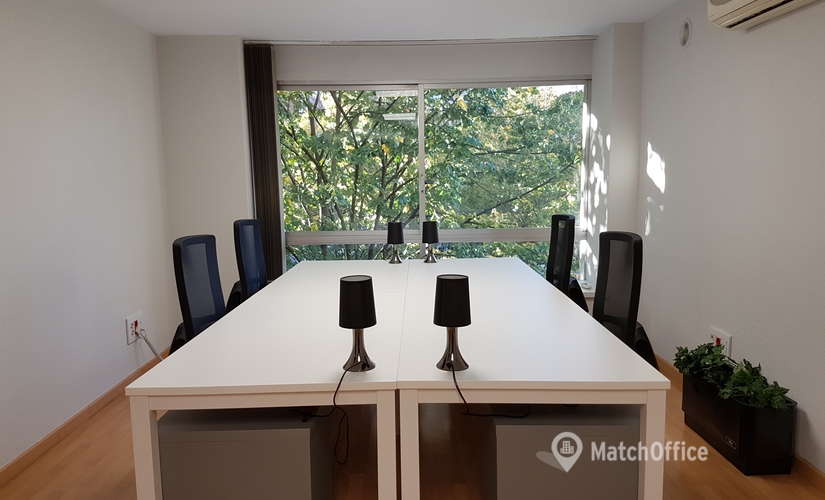Centro de negocios Avenida Pío XII 31  31008 Pamplona