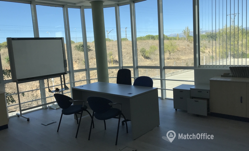 Parque empresarial en alquiler en Tres Cantos 35 m², Ronda de Poniente - 2 | MatchOffice.es