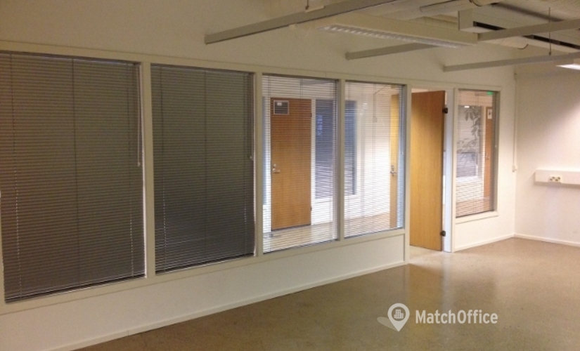 Vuokrataan liikekeskus - Helsinki, Hämeentie 157, (00560) - 4 | MatchOffice.fi