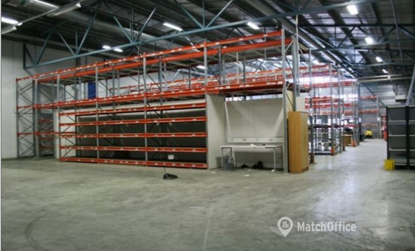 223 m² Warehouse storage up for rent in Espoo, Sierakiventie 8-10 (02780) - 2 | MatchOffice.com