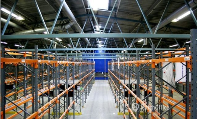 Vuokraa varasto - Espoo, Sierakiventie 8-10, (02780) - 3 | MatchOffice.fi