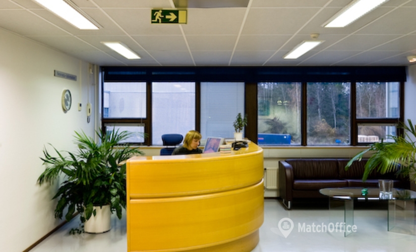 Vuokrataan liikekeskus - Vantaa, Riihikuja 4, (01720) - 2 | MatchOffice.fi